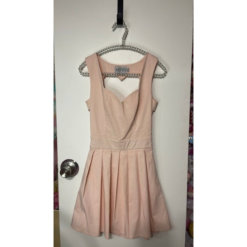 Xenia Boutique Mini Dress Womens Size 2 Pink Heart Cutout Sweetheart Pleated